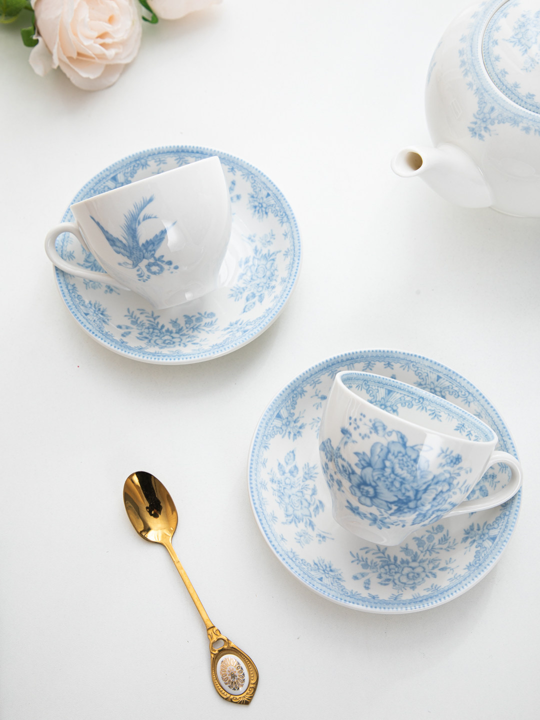 Retro-Set aus blauem Pfingstro – Espresso Cup Saucer Bewertung und Preis